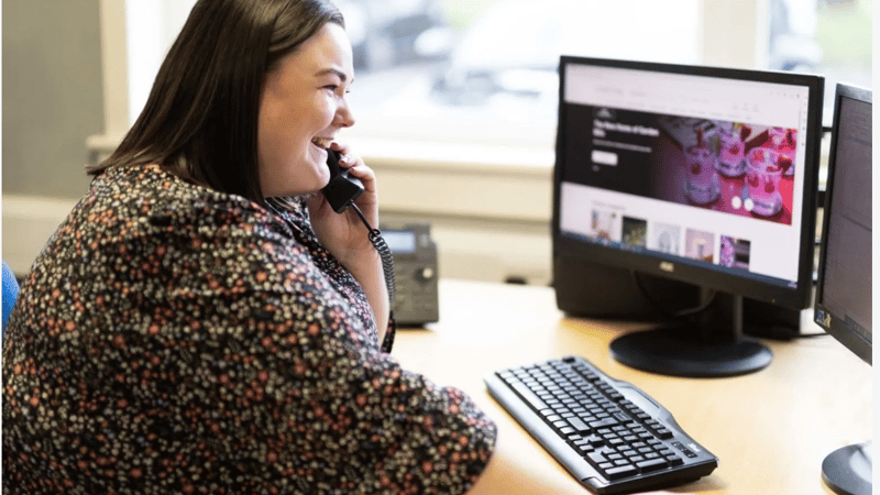 Smiley Customer Service