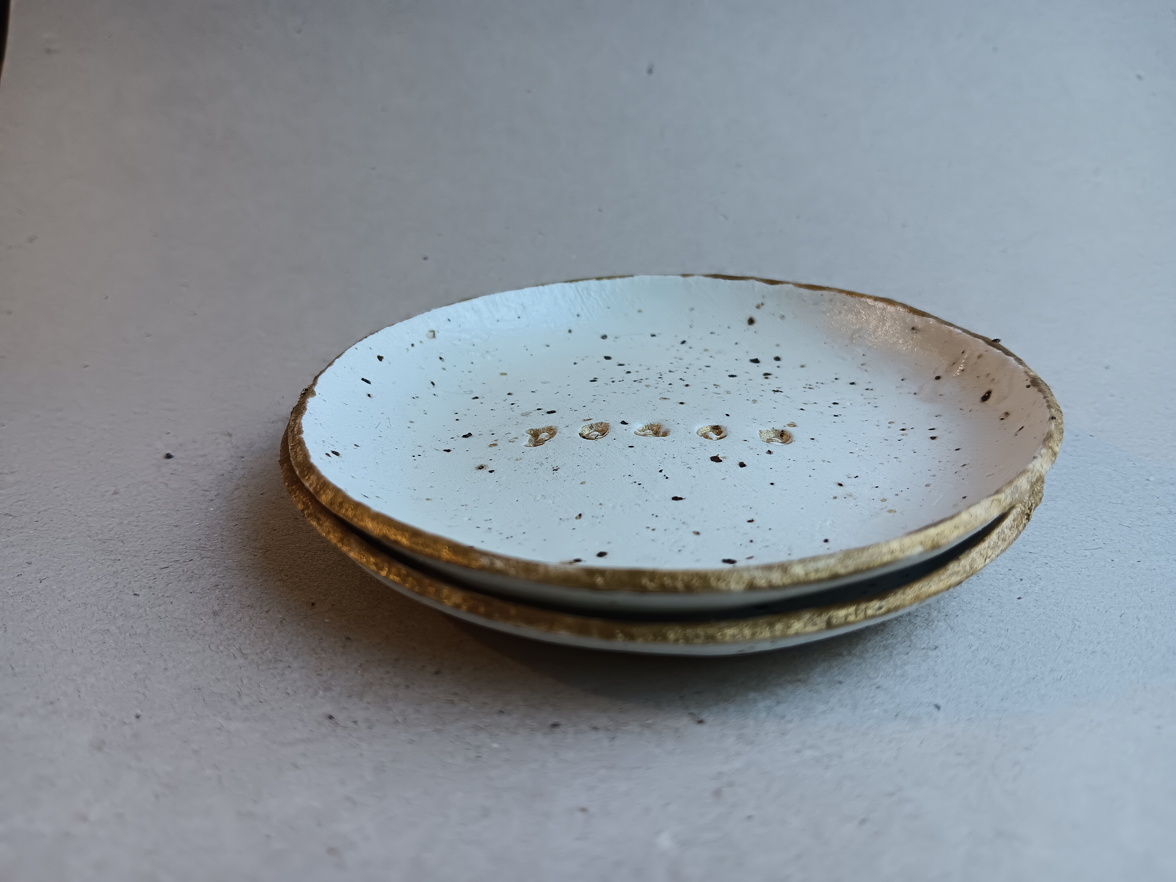 Peace and love dish set