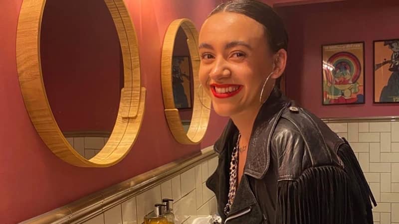 Shop owner & illustrator