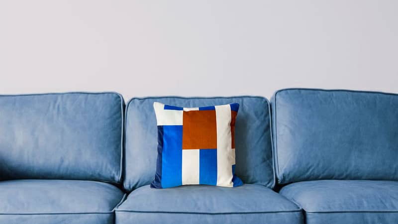 Abe velvet blue cushion