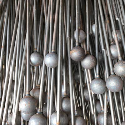 We sell all types of garden supports ... from garden stakes..