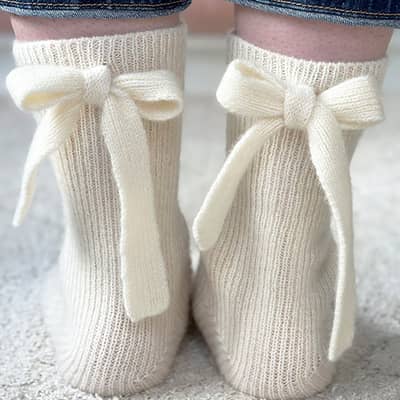 Handmade 100% cashmere socks with bow back detail