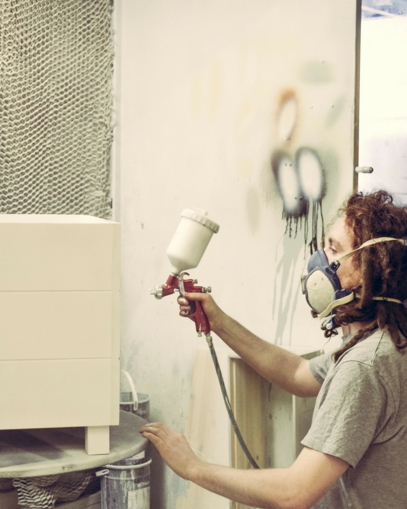 spray painting furniture
