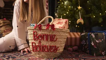 christmas basket with bonnie believes in embroidery