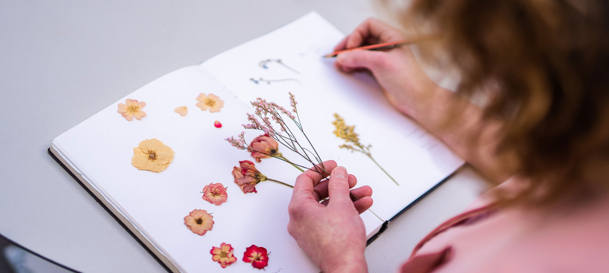 dried flower to make jewellery