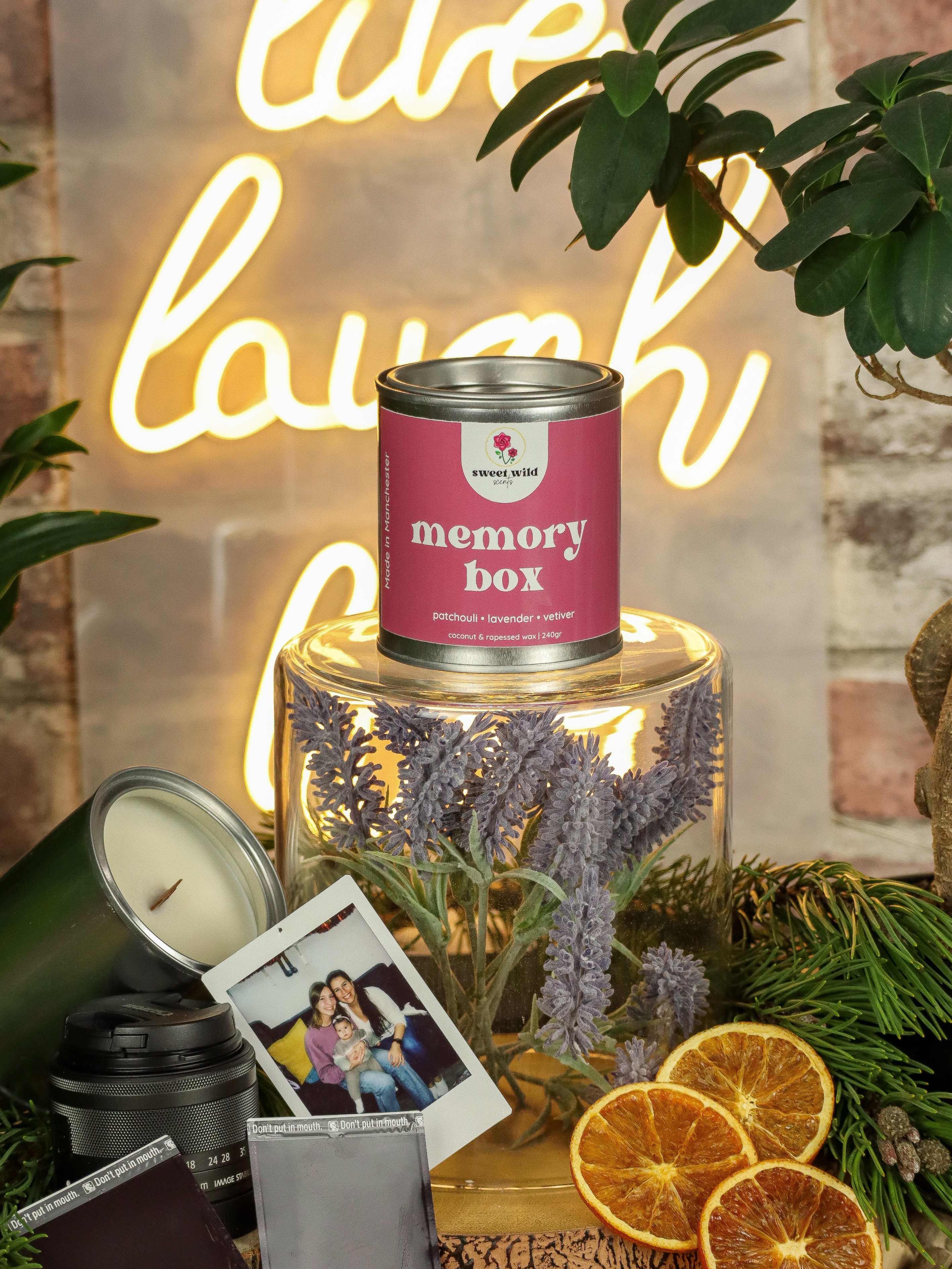 memory box spicy candle made in manchester