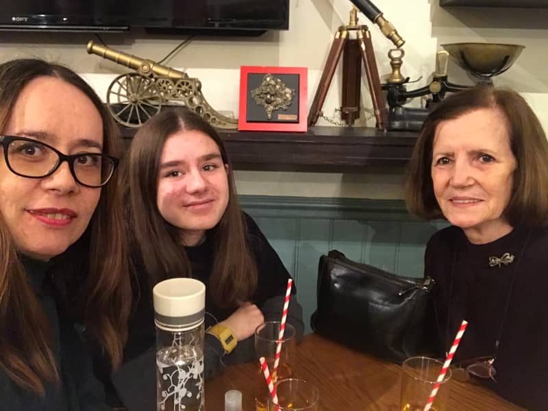 An image of Rejhane, Njomza, and Jeta, representing three generations of Nyoki Handmade.