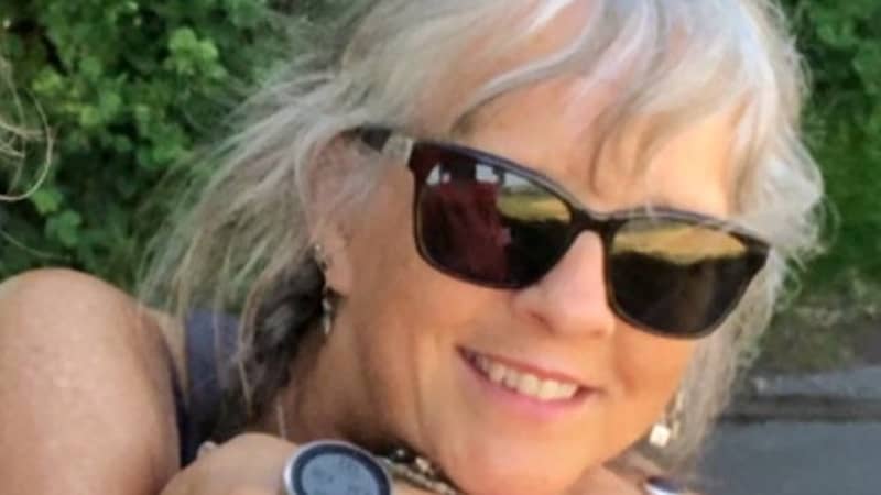 This is me! I run Wildflower Favours.