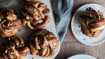 Chocolate babka bun baking kit image