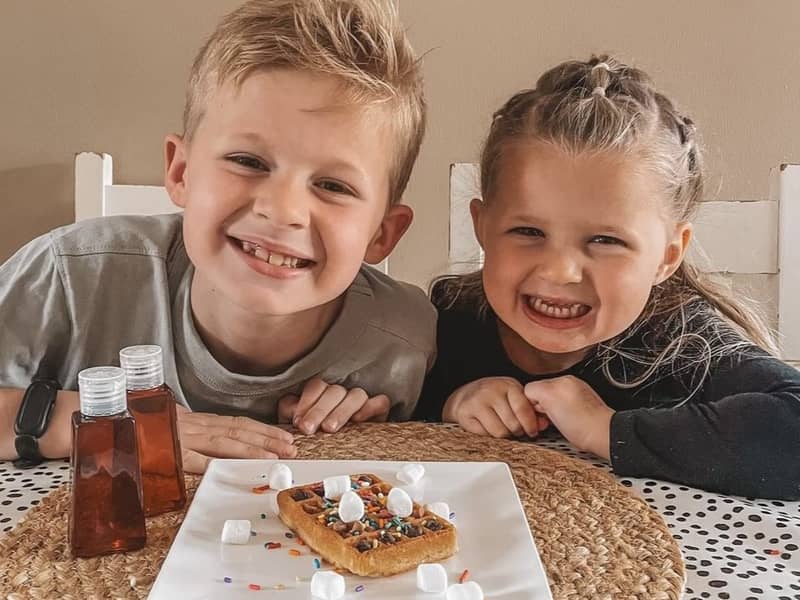 Children enjoying Sprinkles N Munch kits