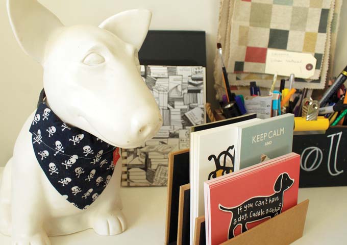 A tidy desk equals a tidy mind!