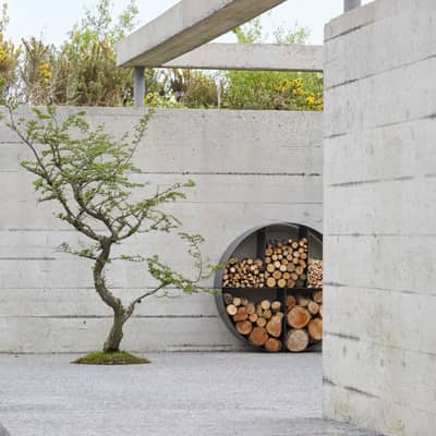 contemporary log store