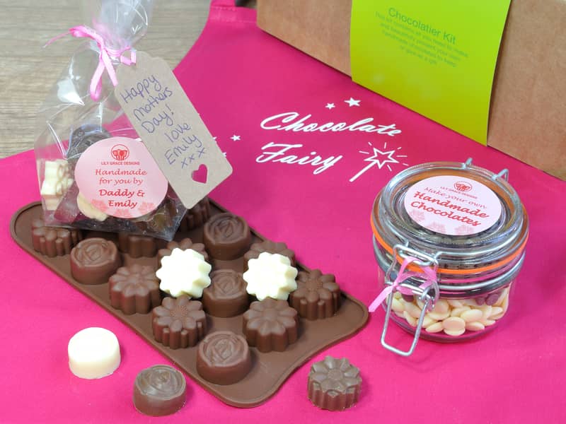 Chocolate making kit with apron