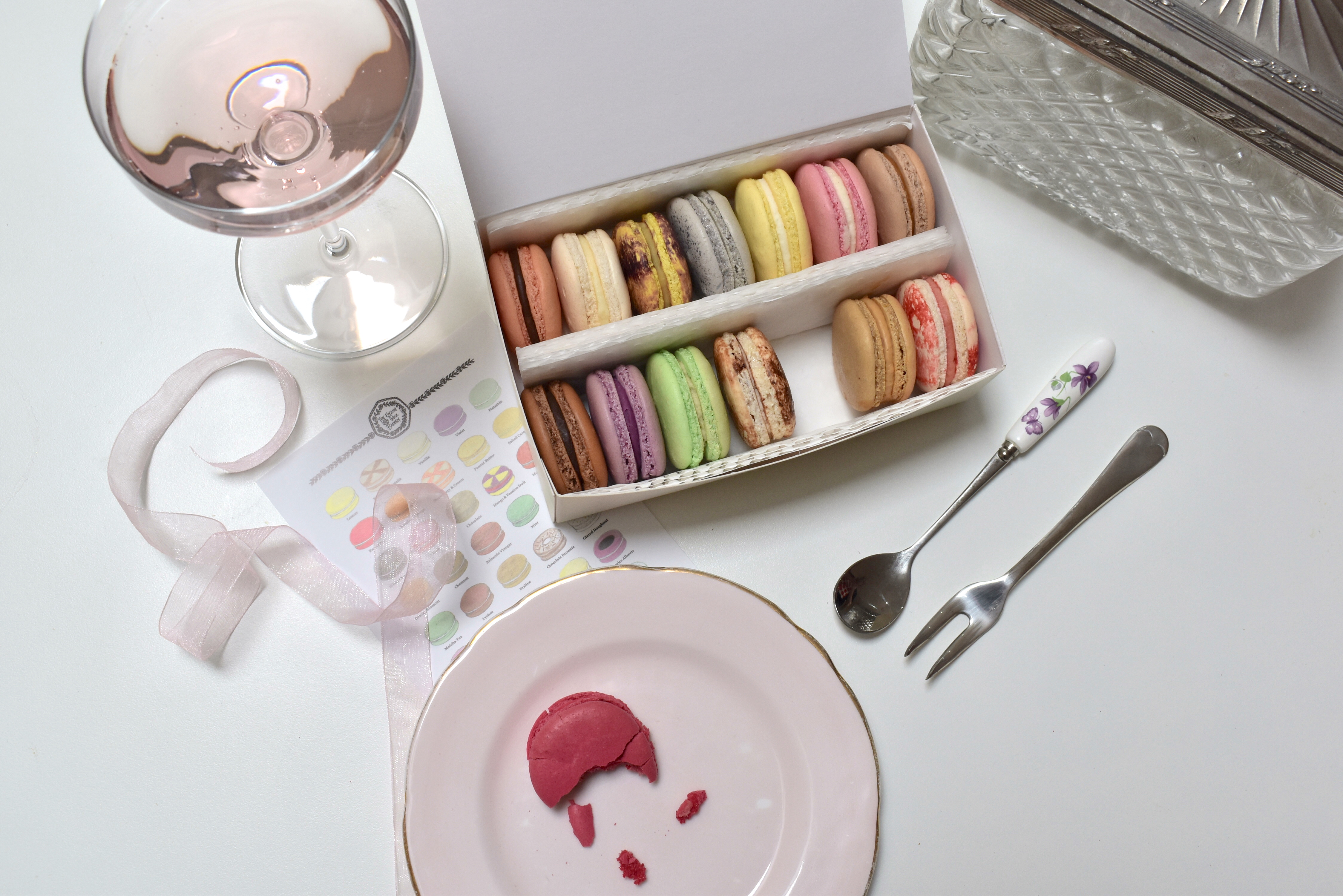 macaroon gift box
