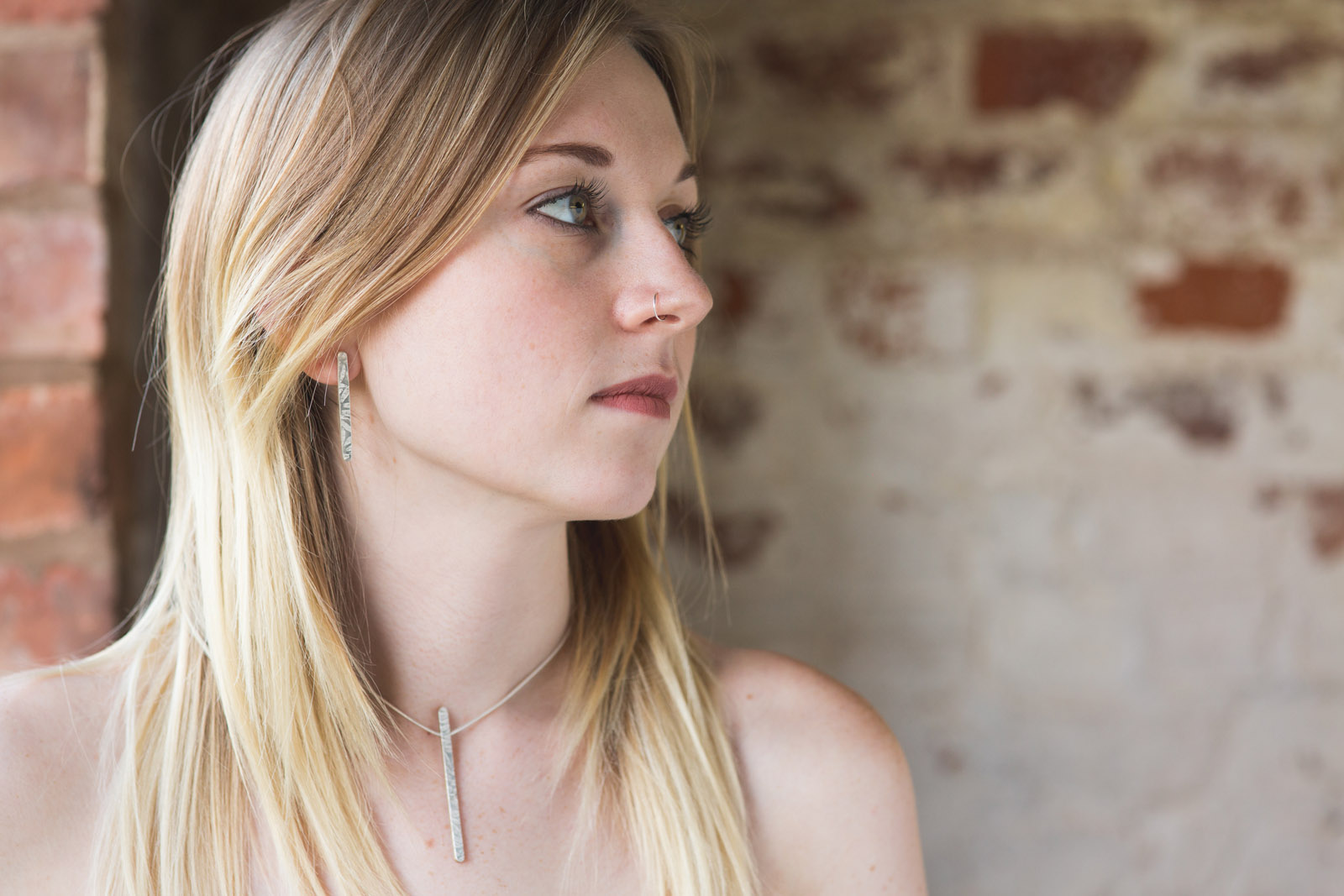 julie bailey studio jewellery papermetal vertical embossed silver necklace and ear-studs