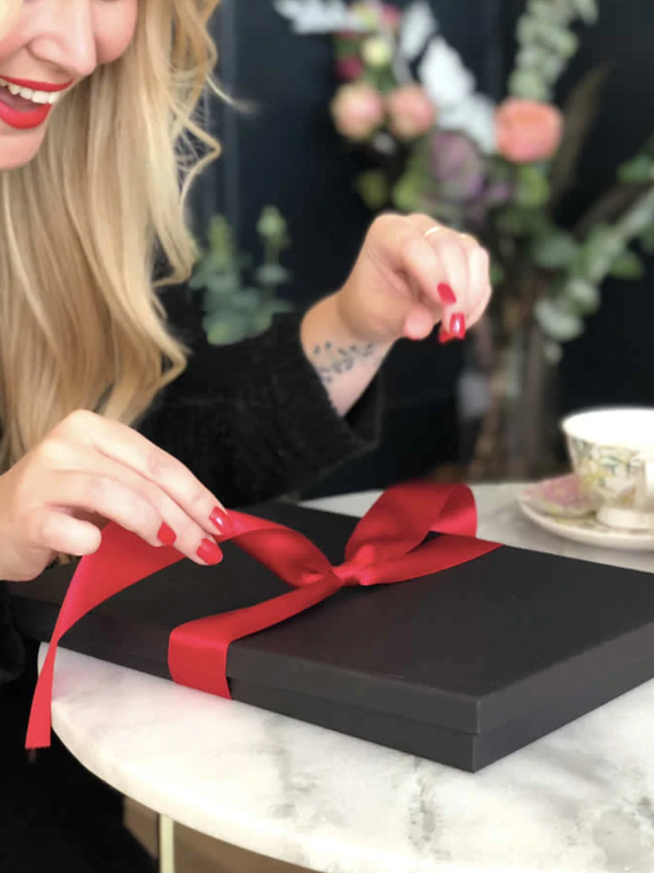 The Luxe Co - Makers of high end luxury personalised birthday cards that are a treat to open