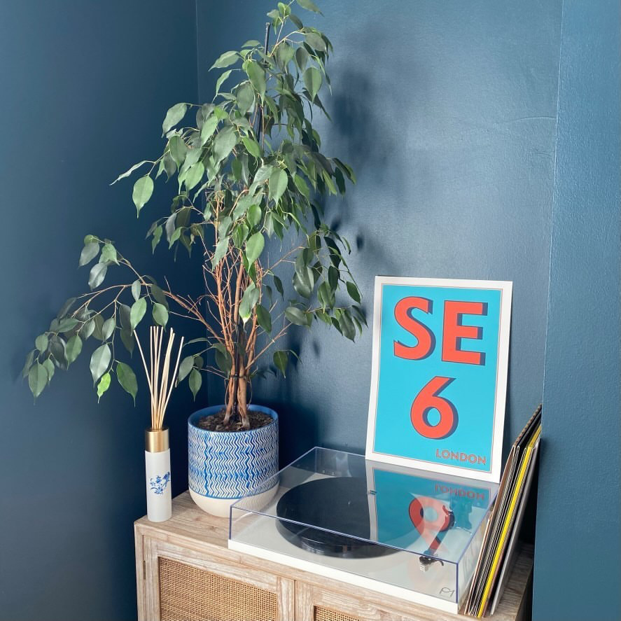 SE6 print in Orange on Turquoise.