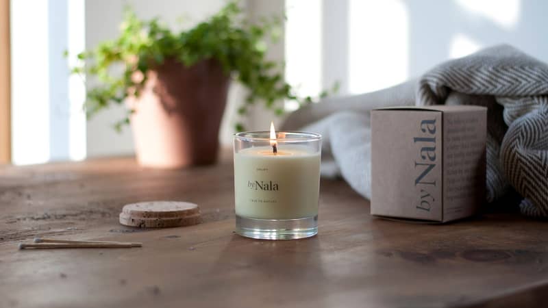 Essential oil candle