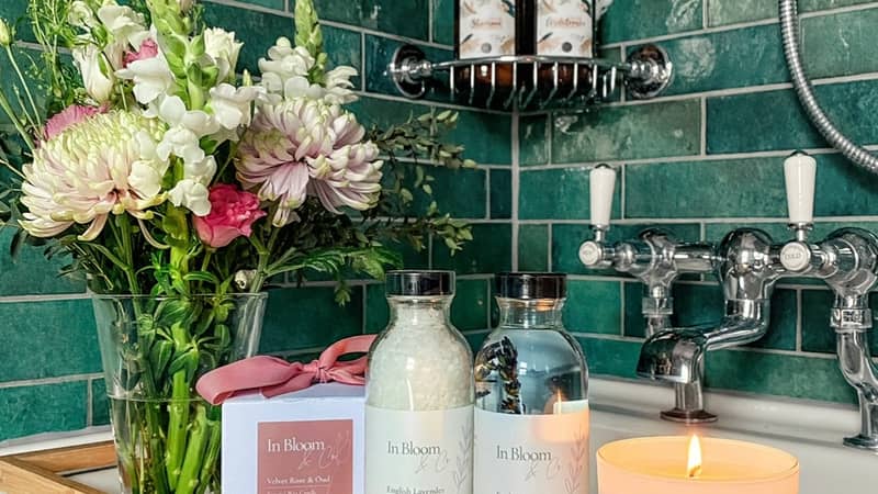 Made in England luxury gifting, botanical, English lavender bath products, gifts for her, self care range