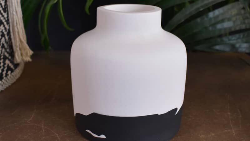 Two Tone Jesmonit Vase
