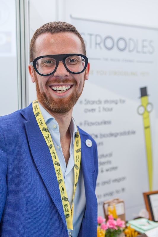 Mr. Stroodles in action