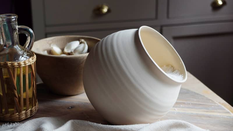 ceramic salt cellar
