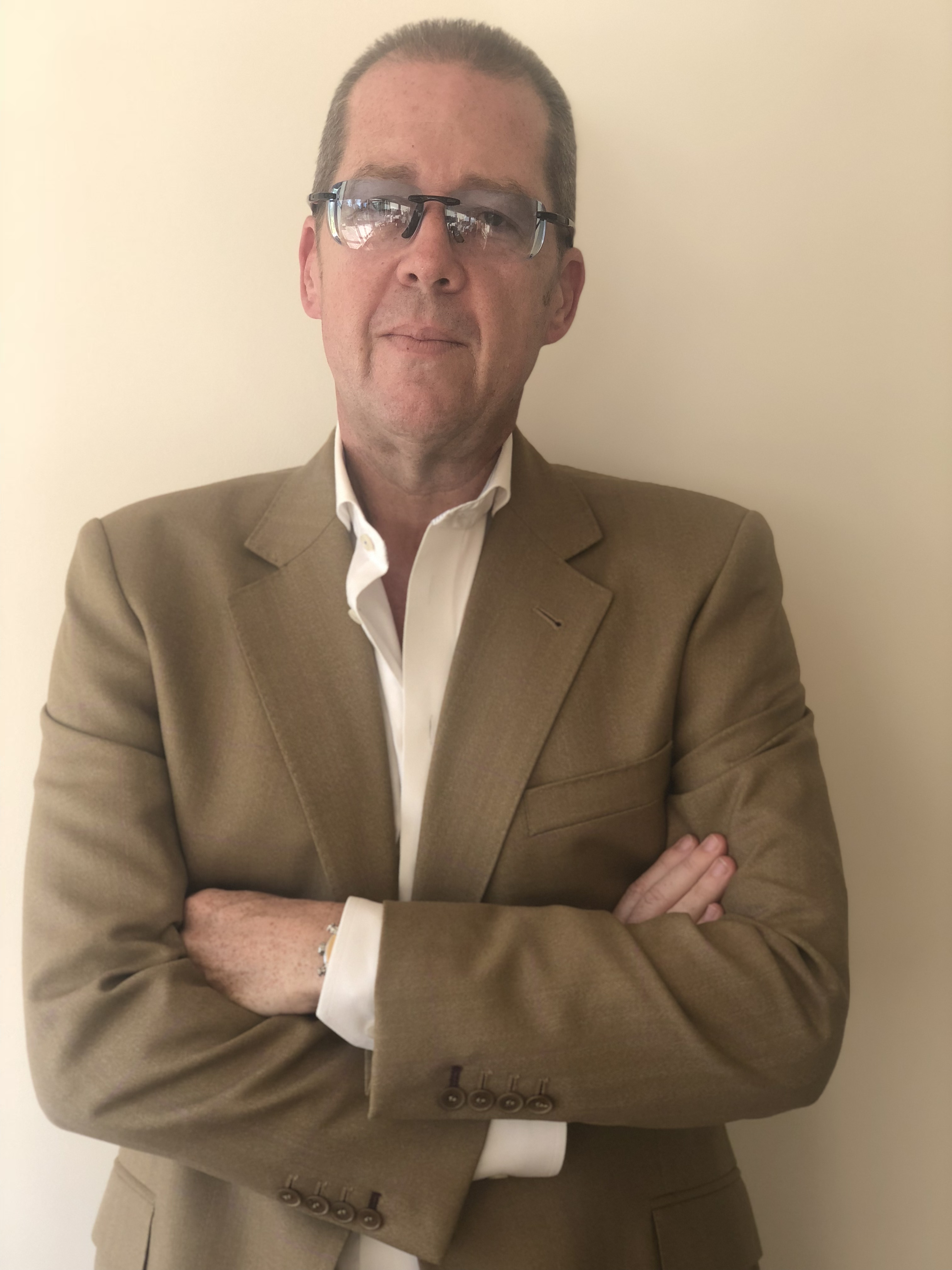 Personalising a rugby ball