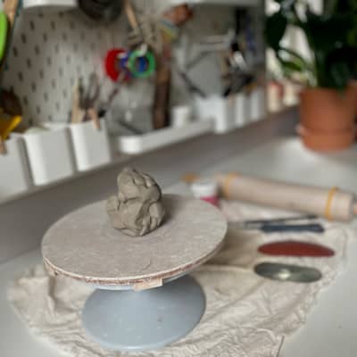 Dottir Studio Desk