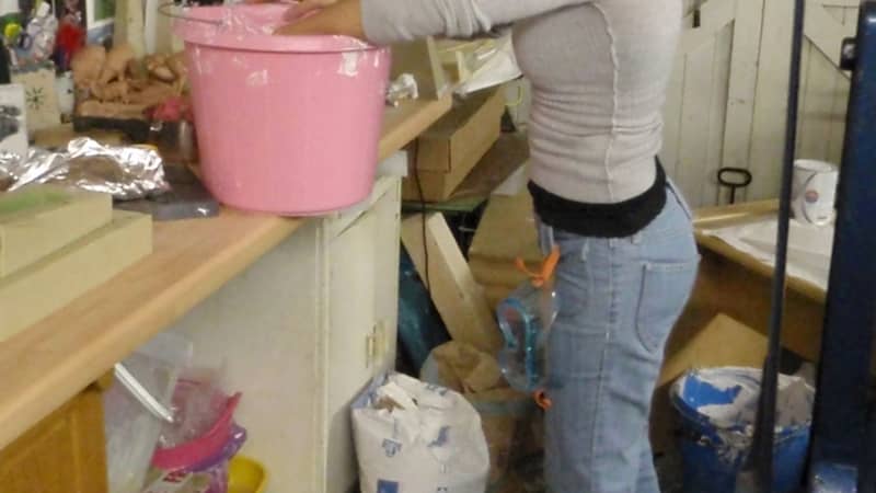 Jessica Irena Smith at work in her glass studio