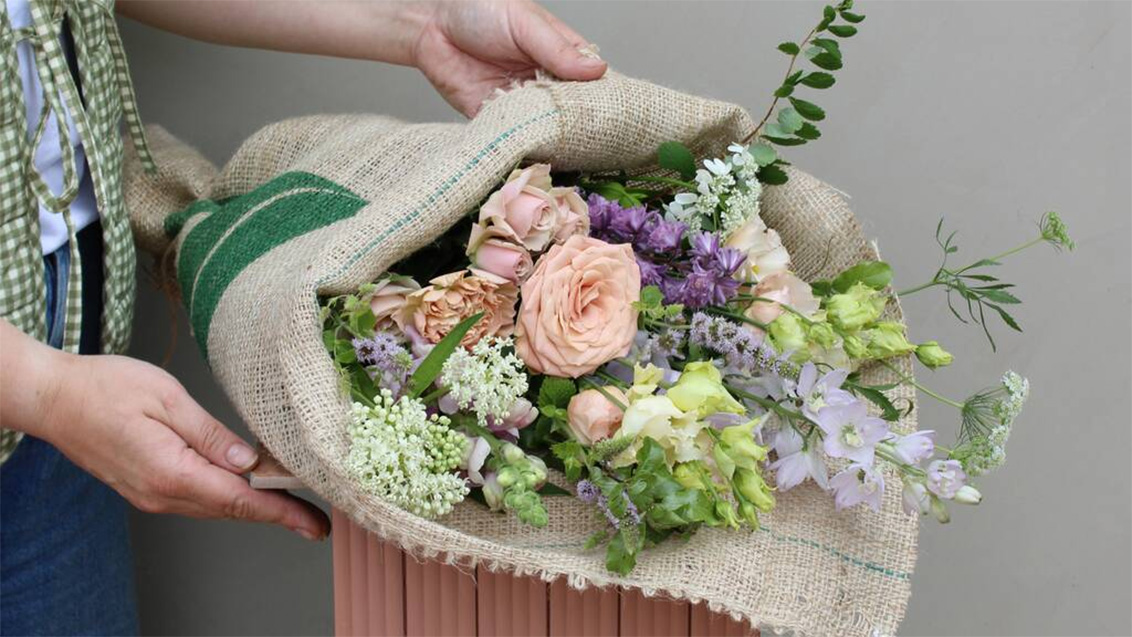 flower shop hero banner image