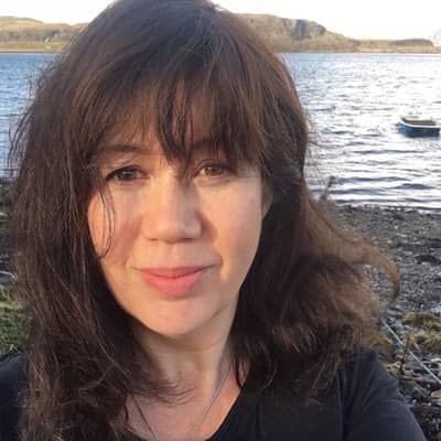 Islands, sauces and cold water swimming