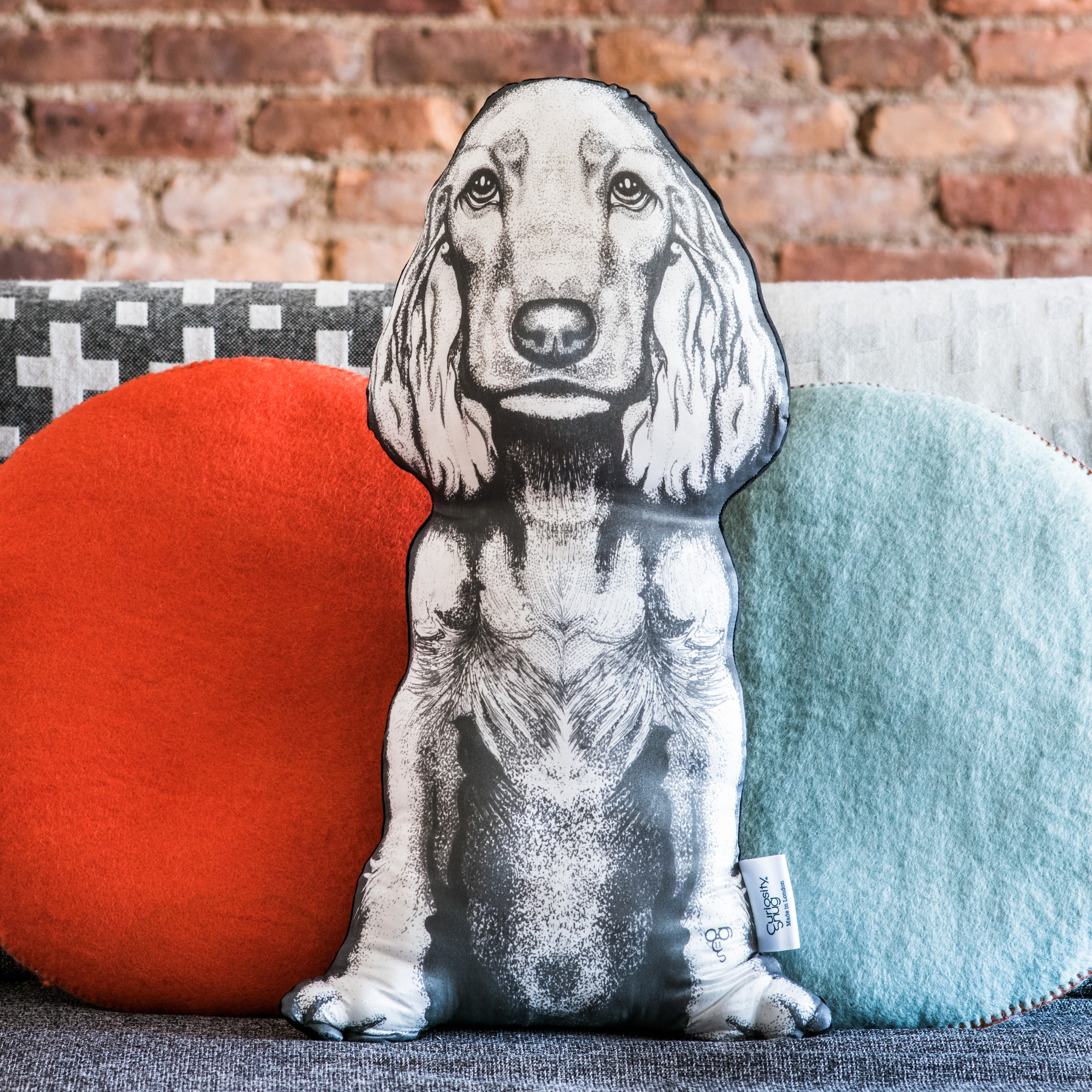 Curiosity Snug® Cocker Spaniel The Attendant Sofa Sculpture®