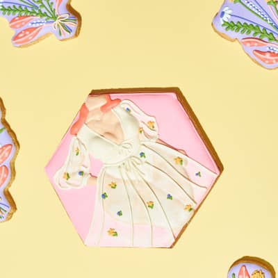 Wedding themed biscuits