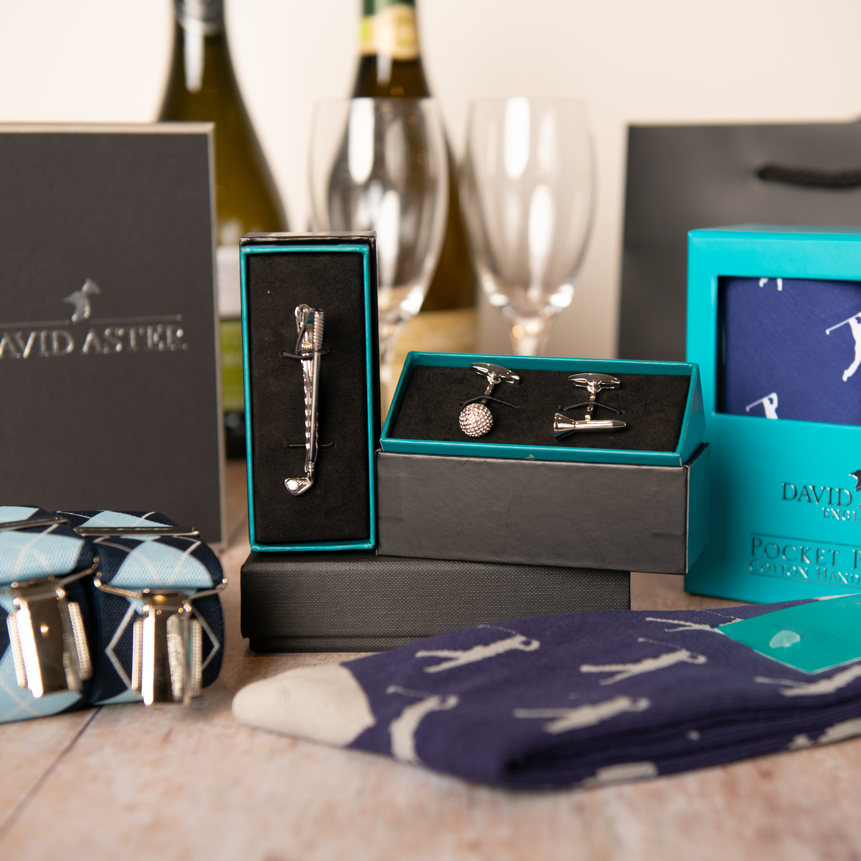 Golf cufflinks, golfer socks and golf gifts