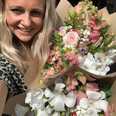 Seasonal flower bouquet