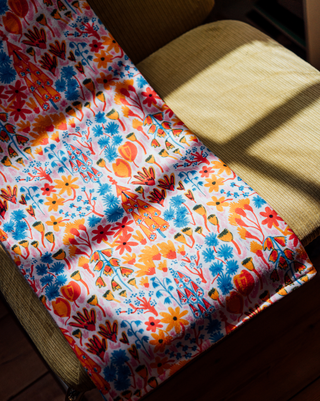 Floral printed fabric