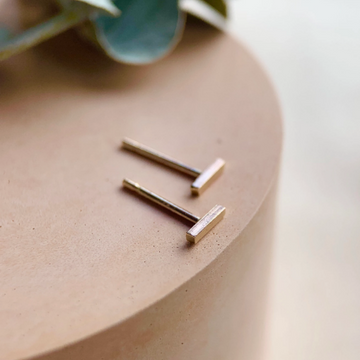 9ct Gold Bar Earring Studs