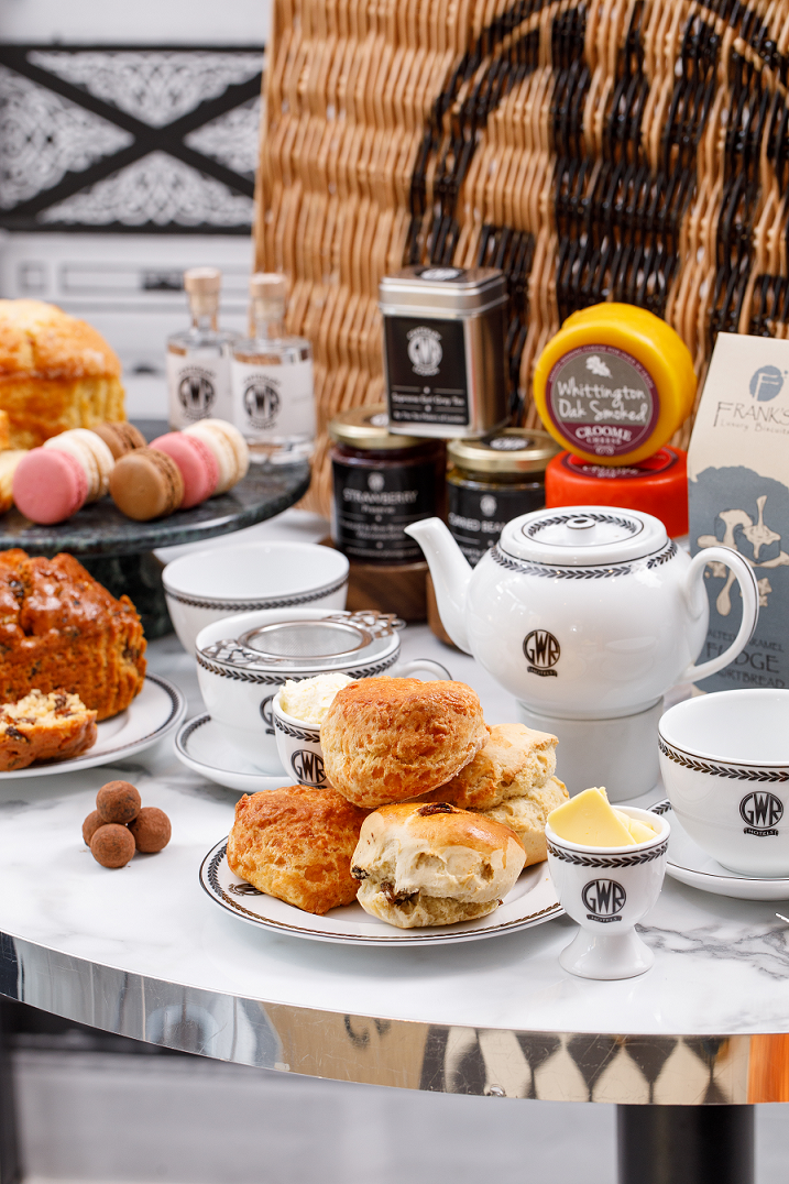 Food and Drink Hampers