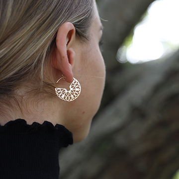 Seville earrings in gold