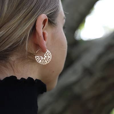 Seville earrings in gold