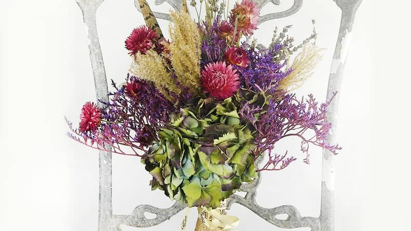 Seasonal and Stunning Dried Arrangements