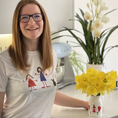 Vase personalised with a child's drawing