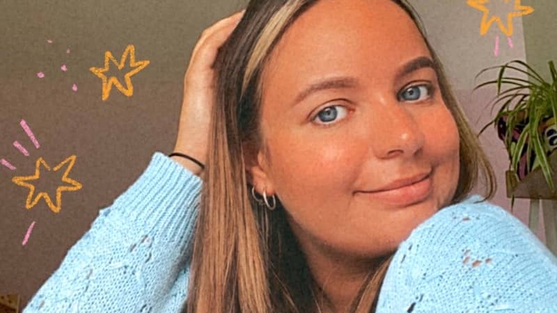 An image of Kerrie- the artist behind kerrie illustrates