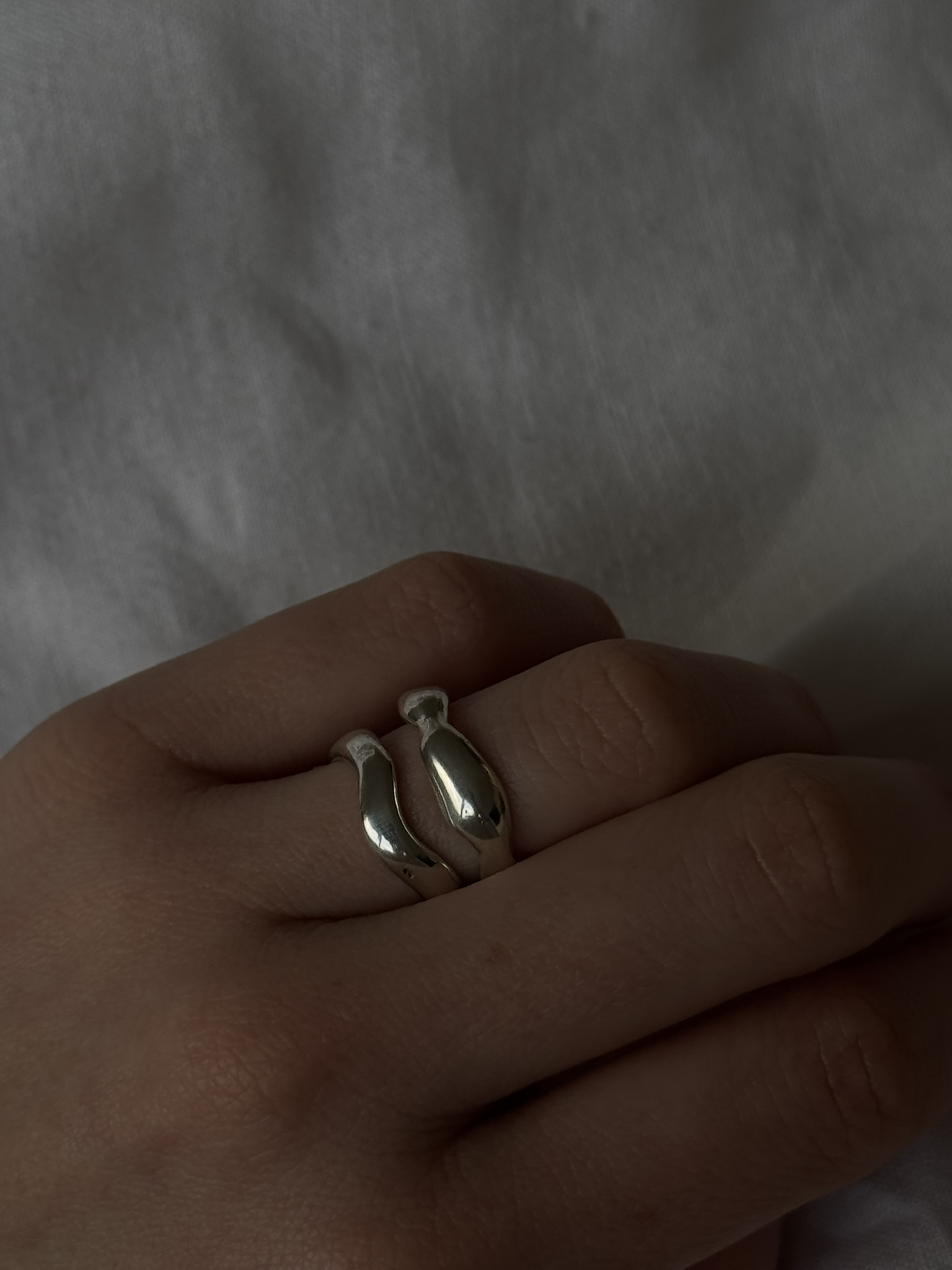 Molten recycled silver bands