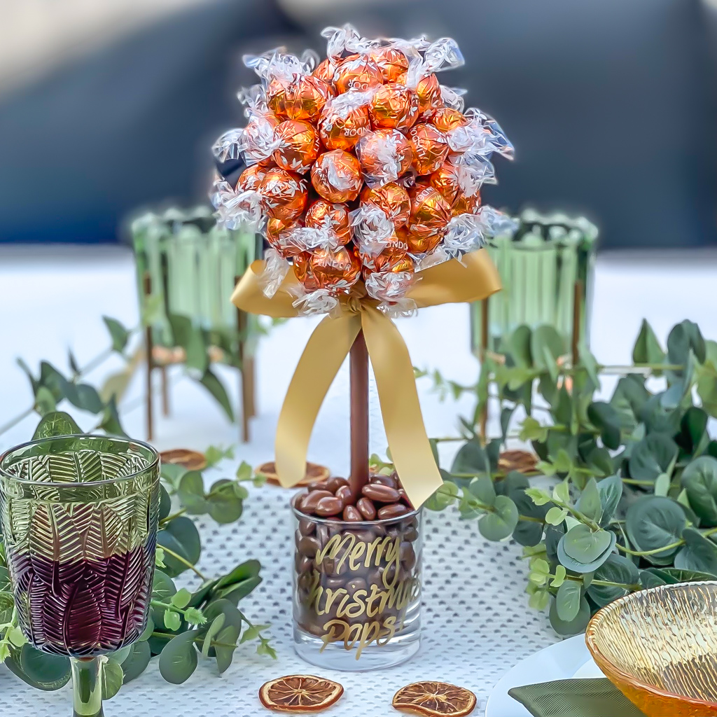 Orange Lindt Lindor® Tree