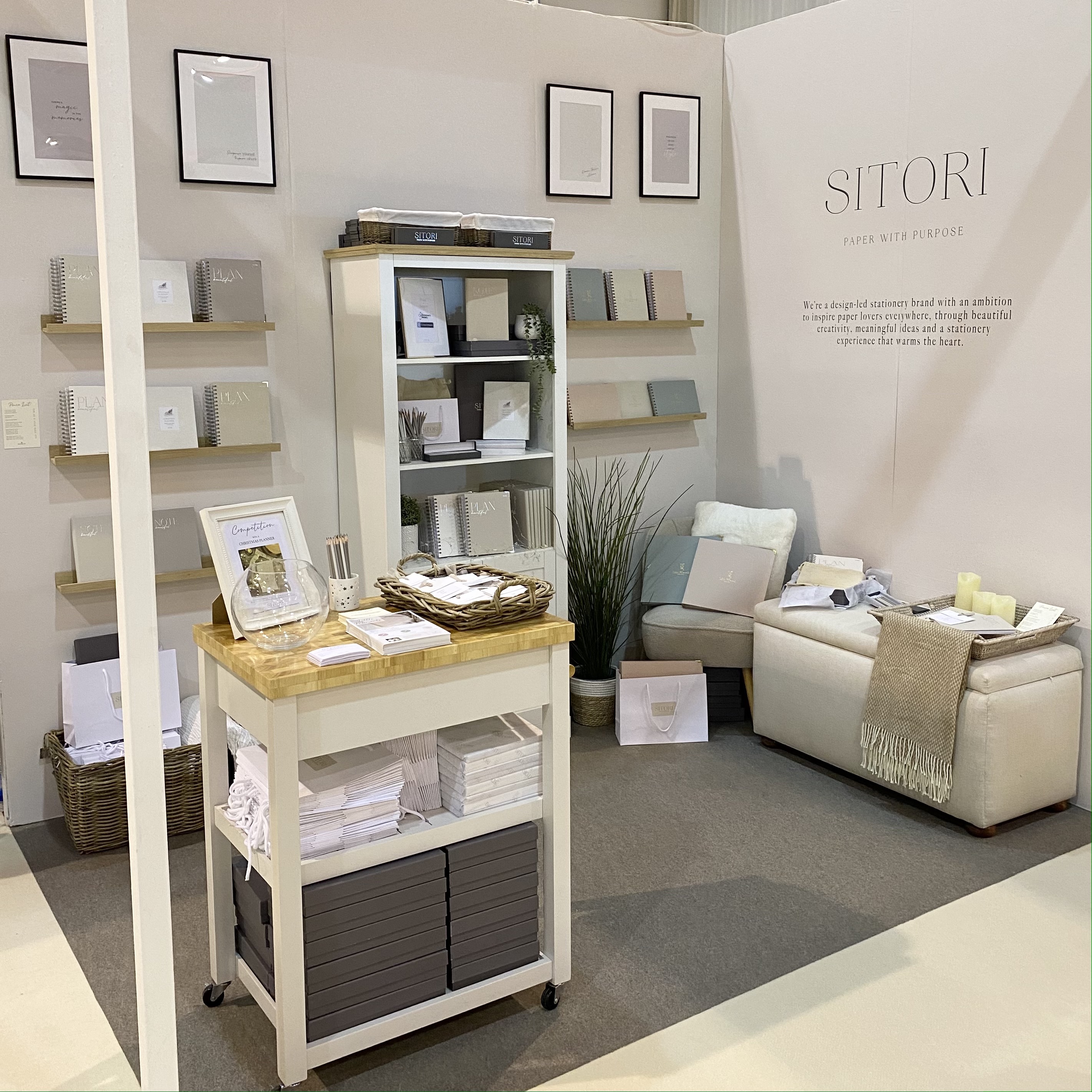 Sitori Stand