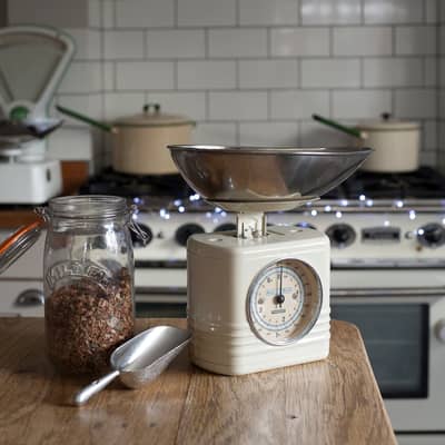 Traditional and vintage homeware