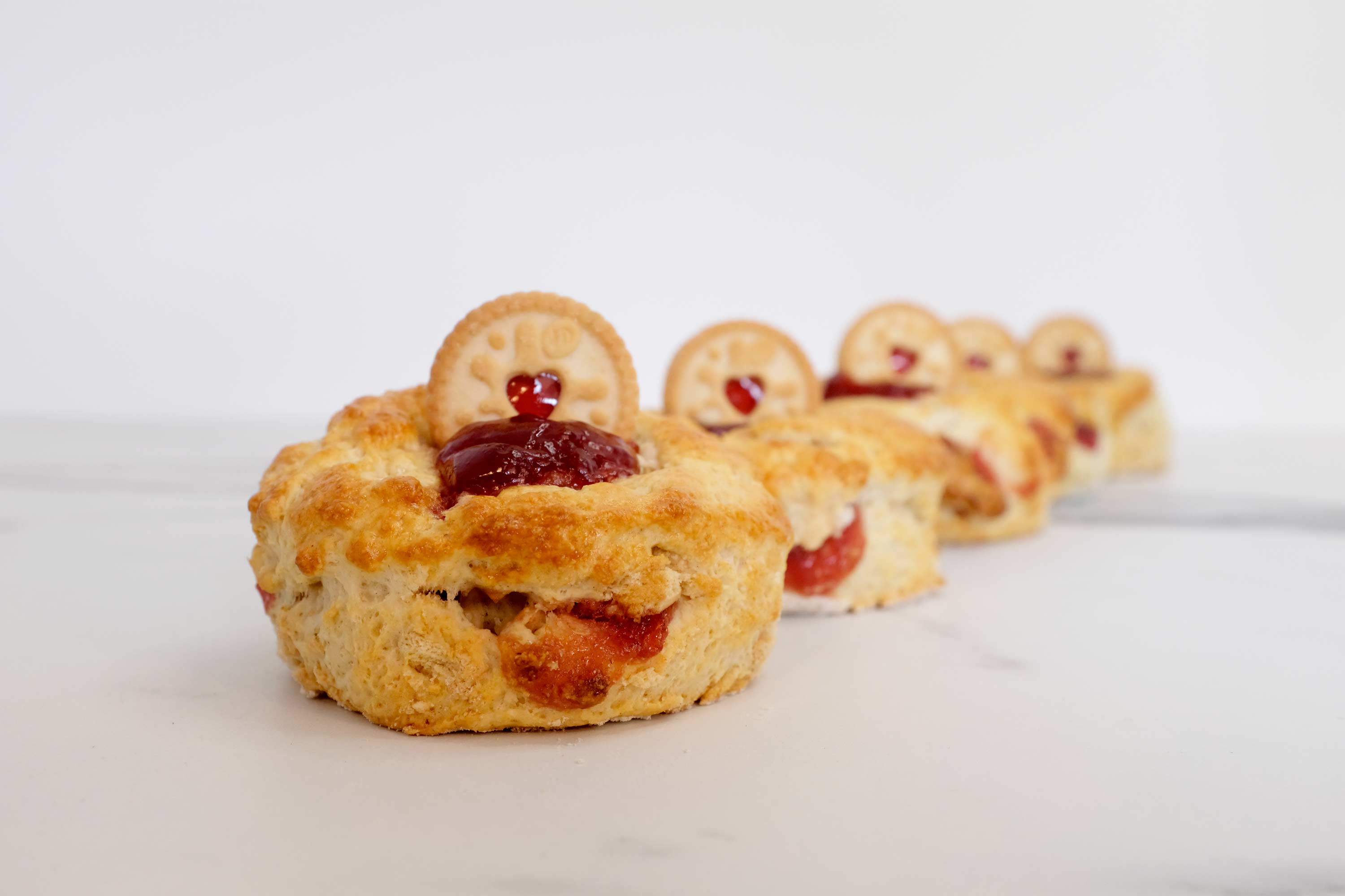 Jammie Dodger Scone Home Baking Kit
