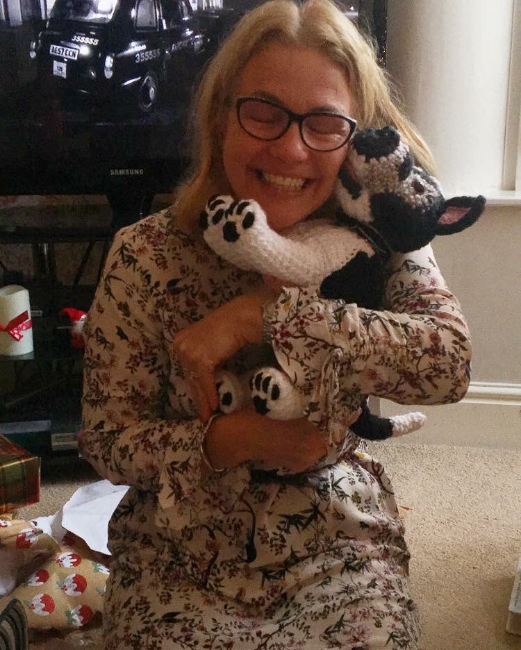 customer opening her plushy