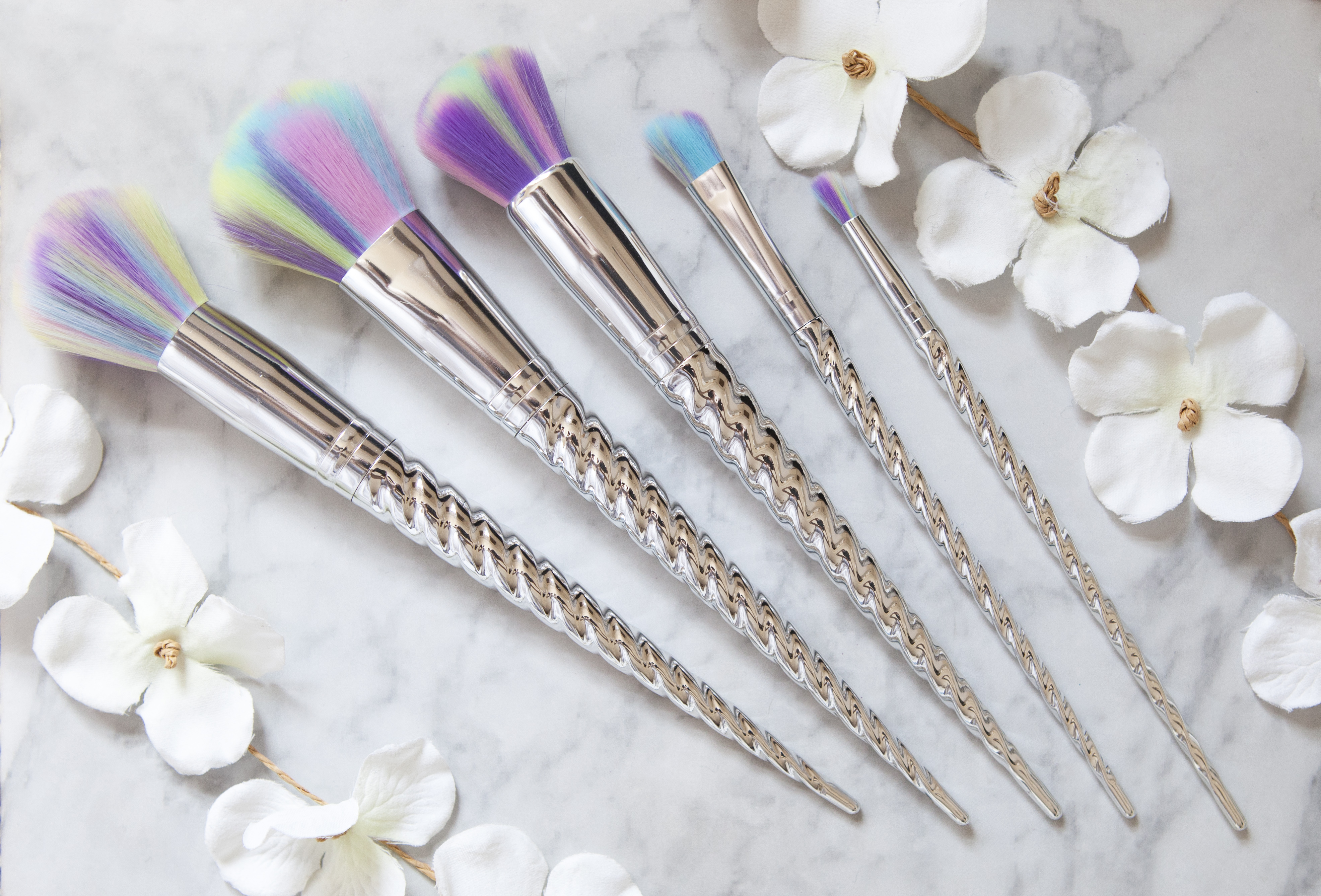 5 Piece Multicoloured Set